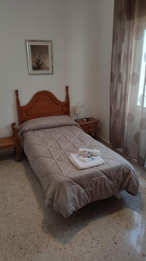 Hostal Efebo 24H Antequera Esterno foto