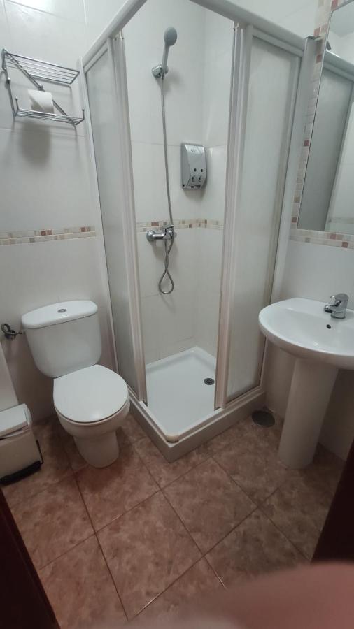 Hostal Efebo 24H Antequera Esterno foto